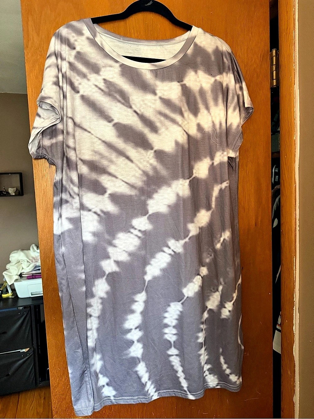 SHEIN Tie-Dye Mini Dress in Gray & White Size XL